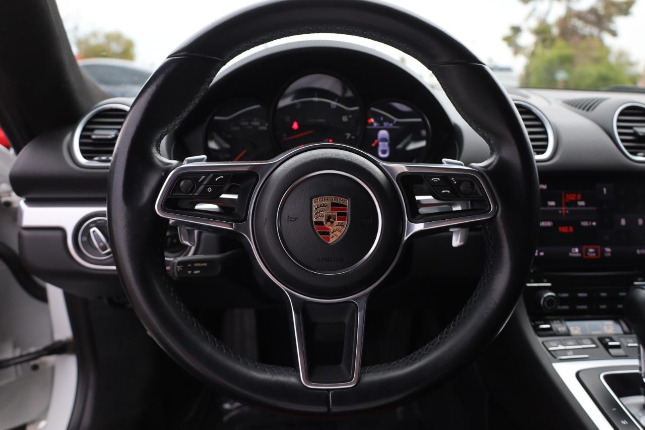 Porsche 718 Cayman Coupe 2018