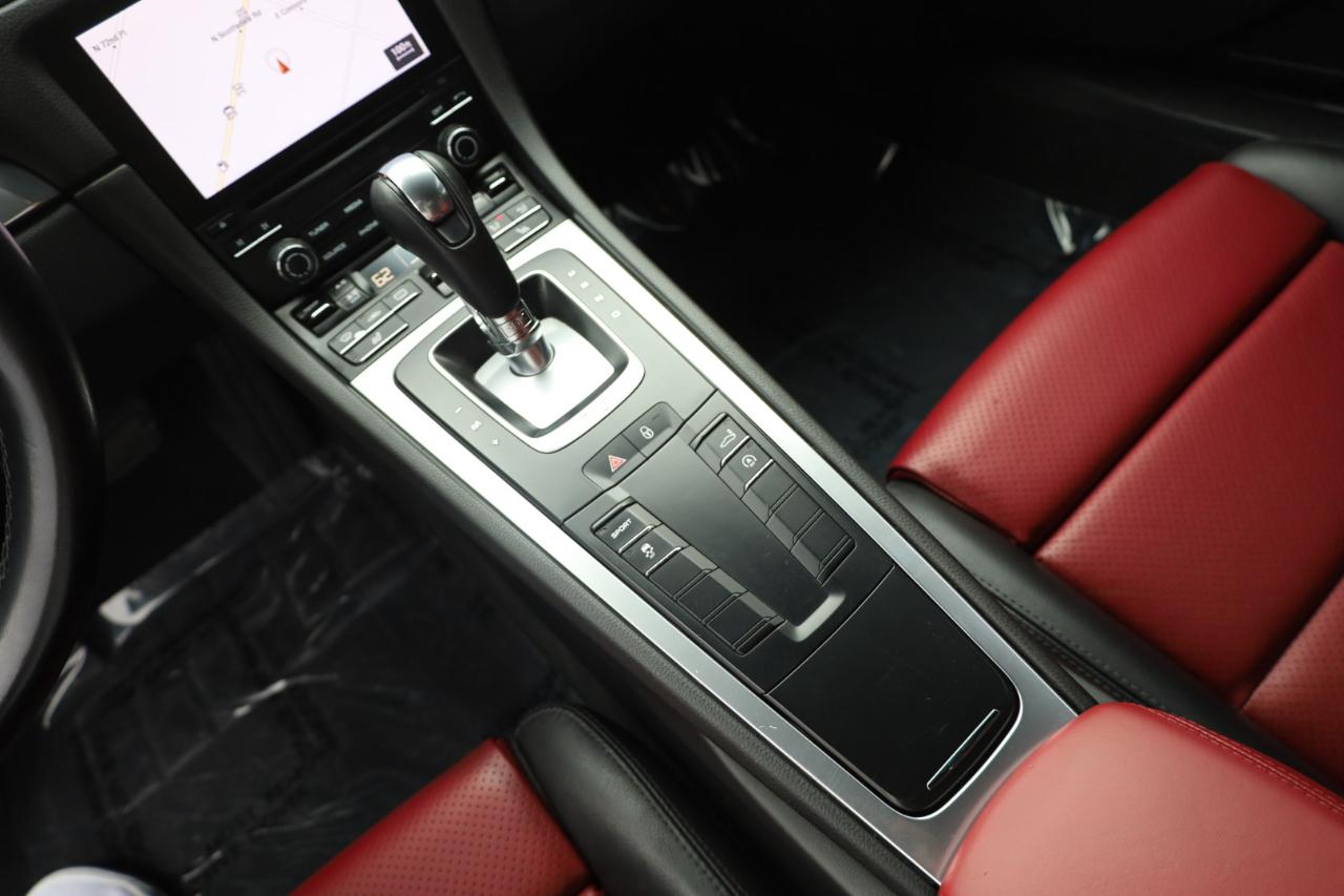 Porsche 718 Cayman Coupe 2018