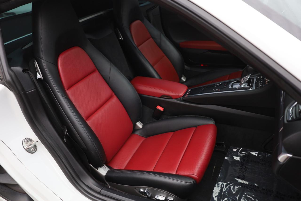 Porsche 718 Cayman Coupe 2018