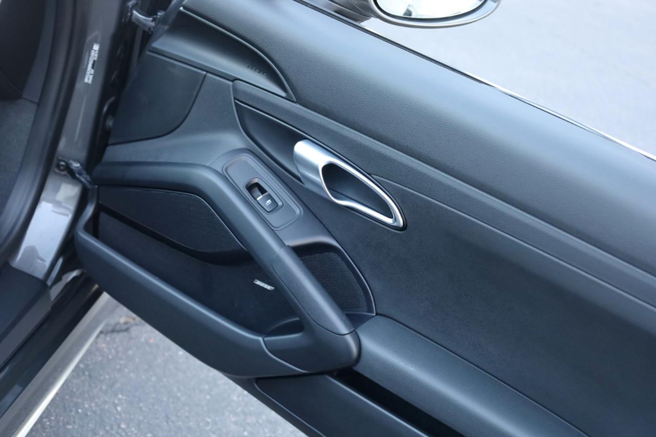 Porsche 718 Boxster Base 2017