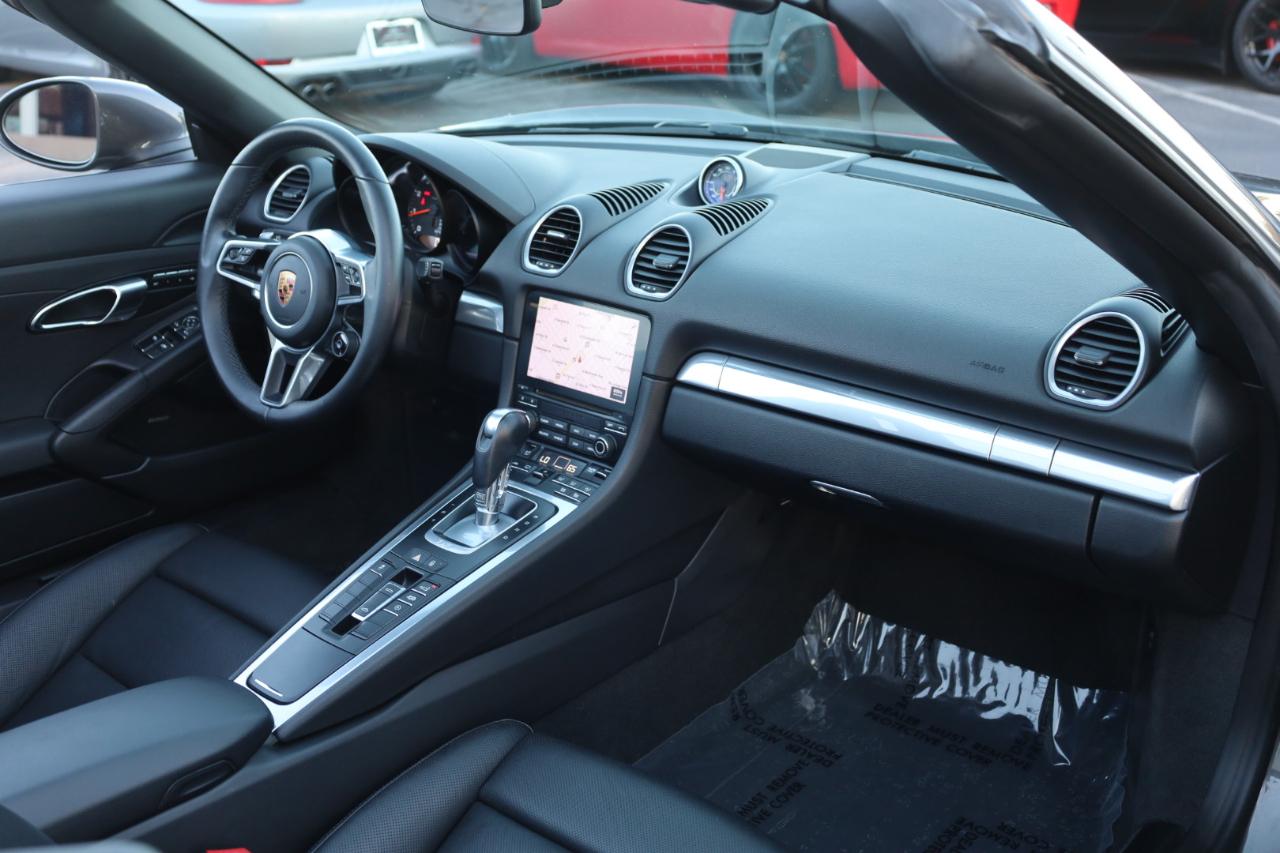 Porsche 718 Boxster Base 2017