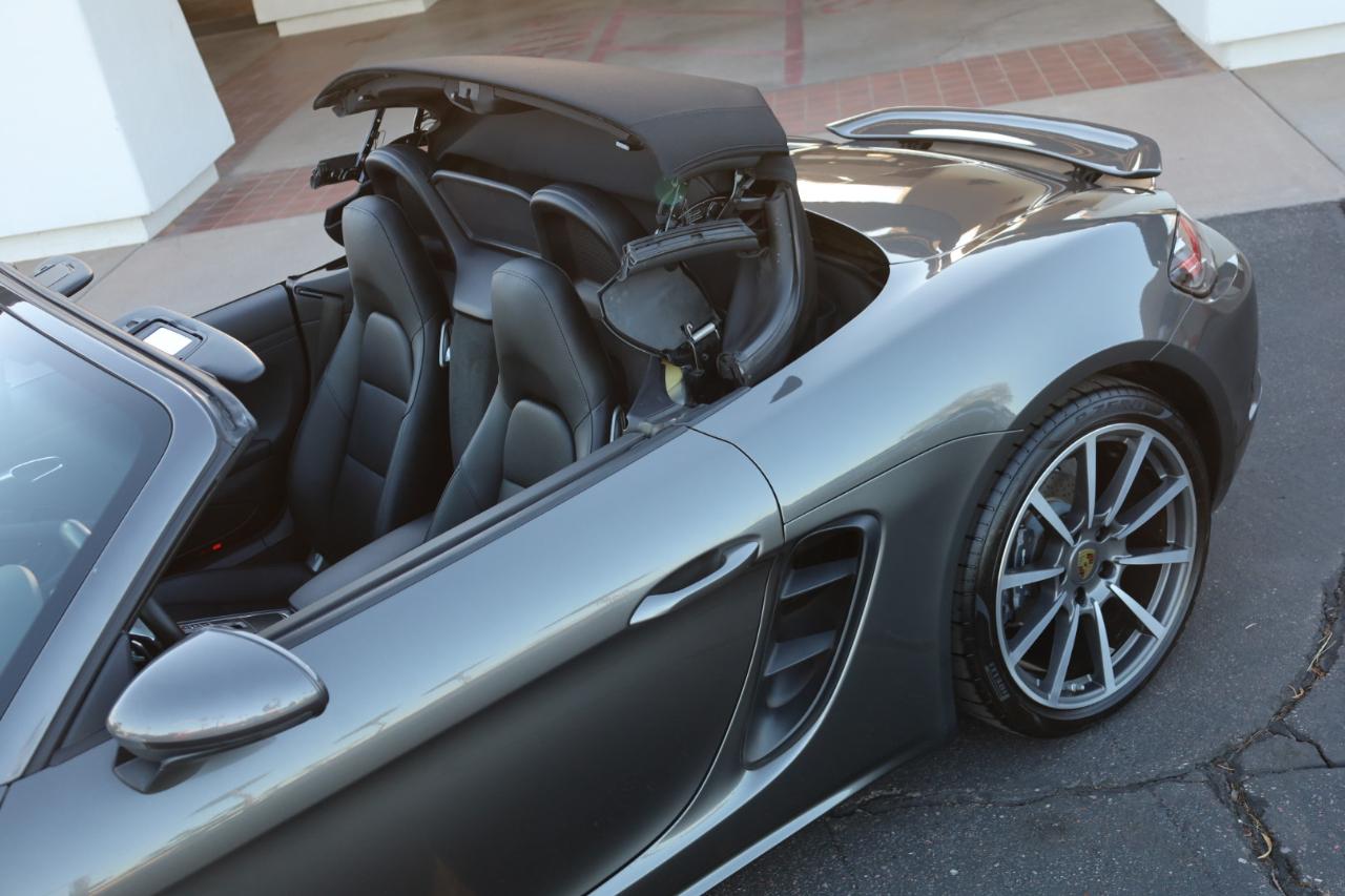 Porsche 718 Boxster Base 2017