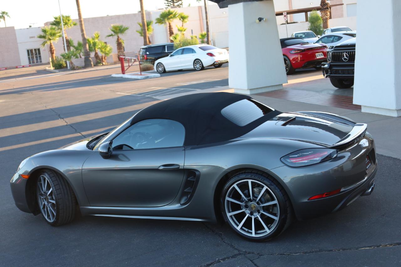 Porsche 718 Boxster Base 2017