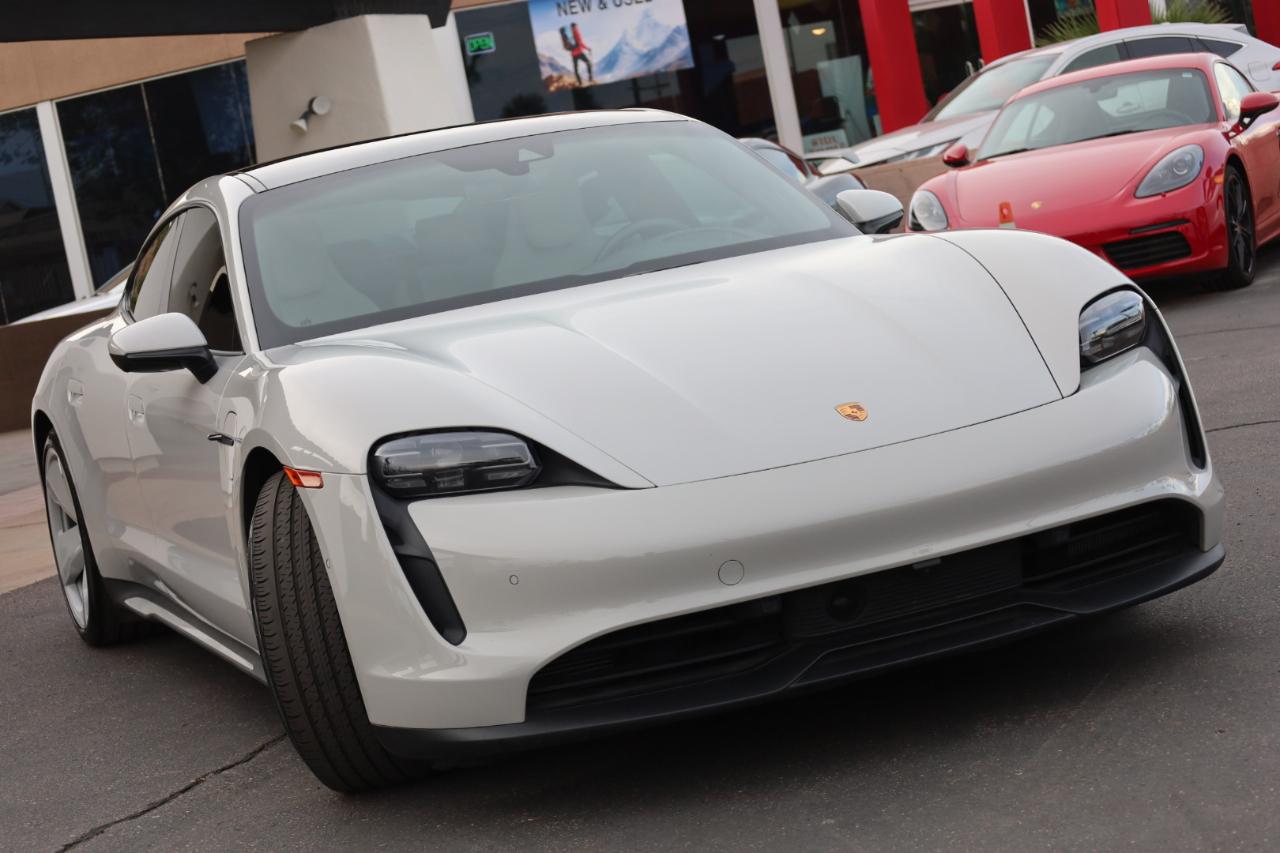Porsche Taycan Base 2023