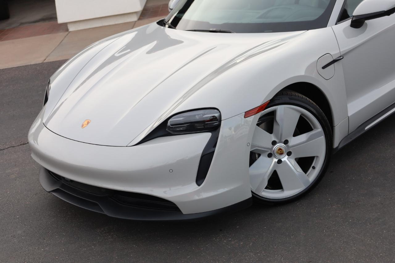 Porsche Taycan Base 2023