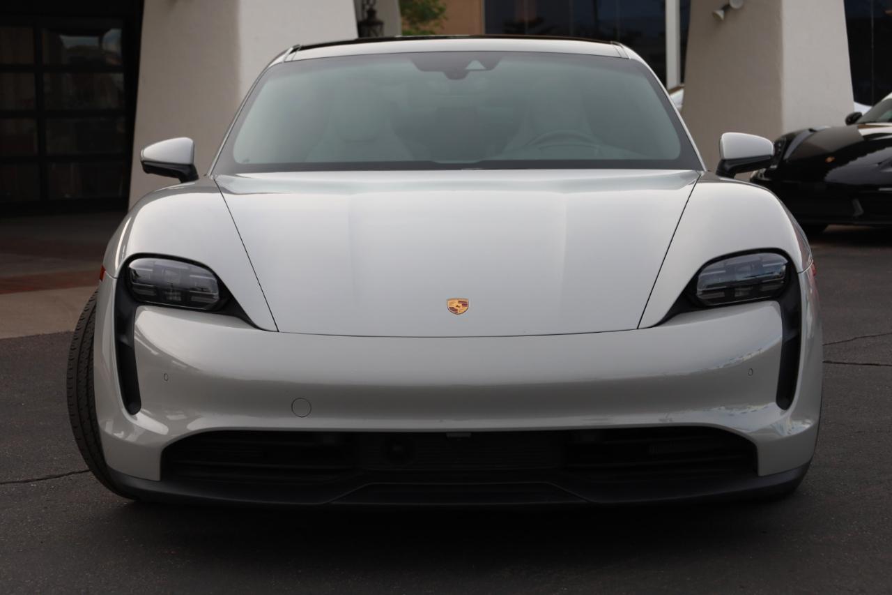 Porsche Taycan Base 2023