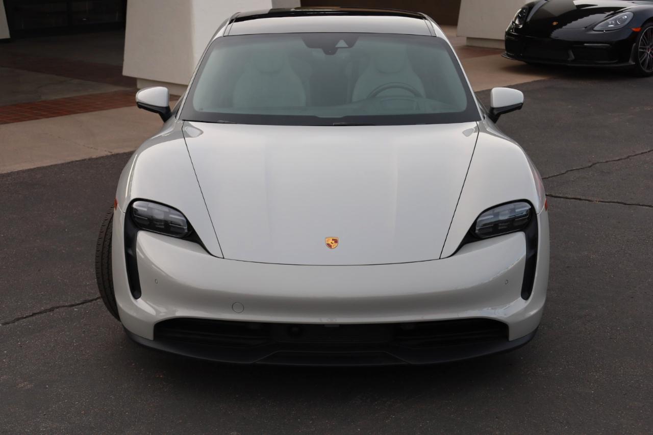 Porsche Taycan Base 2023