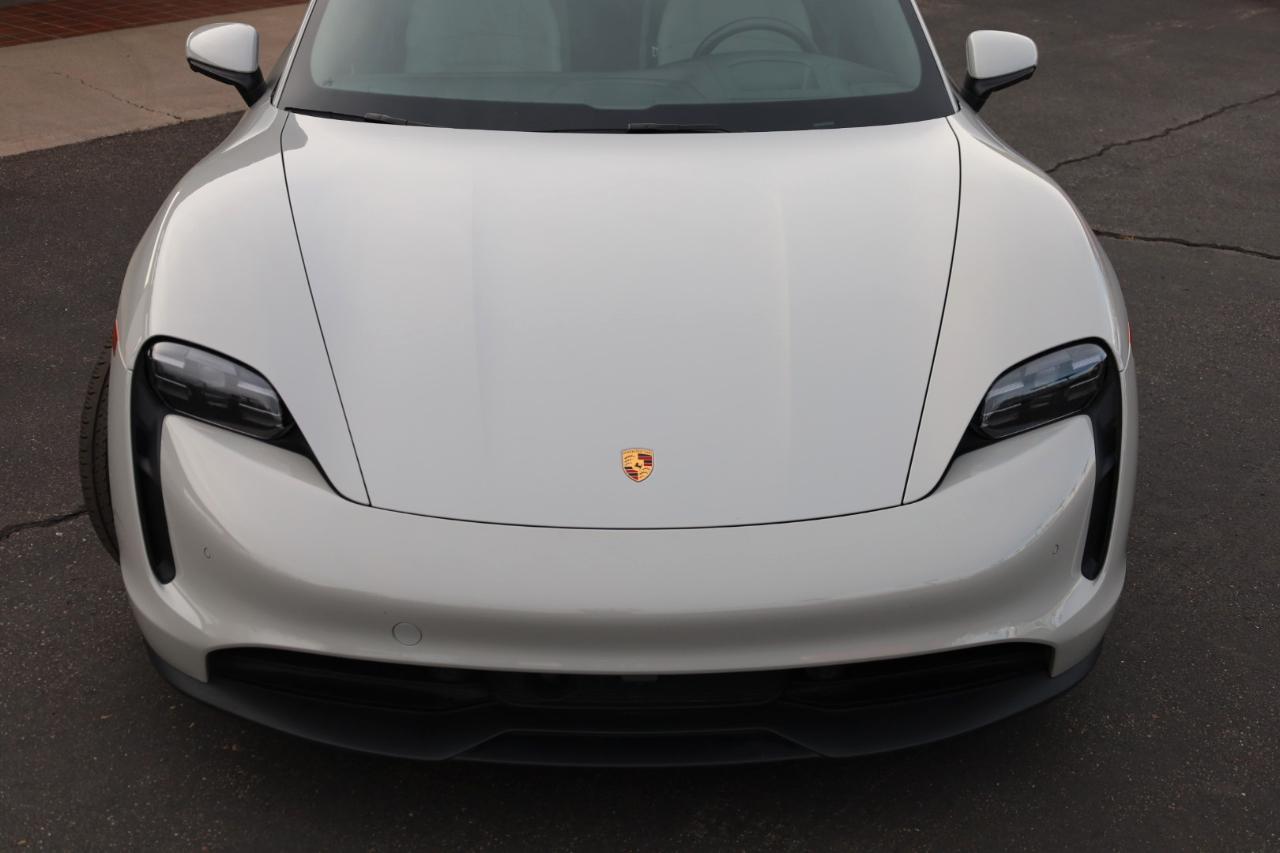 Porsche Taycan Base 2023
