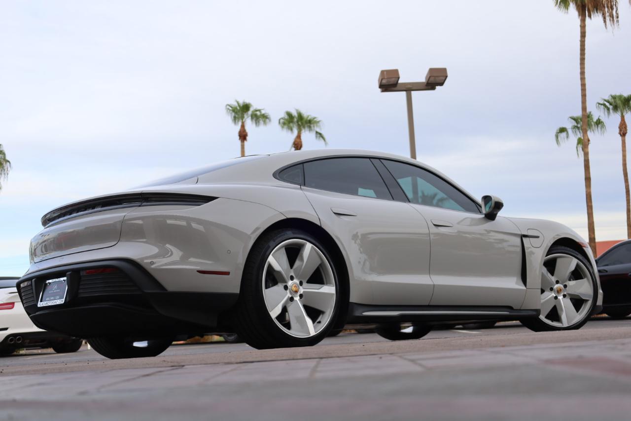 Porsche Taycan Base 2023
