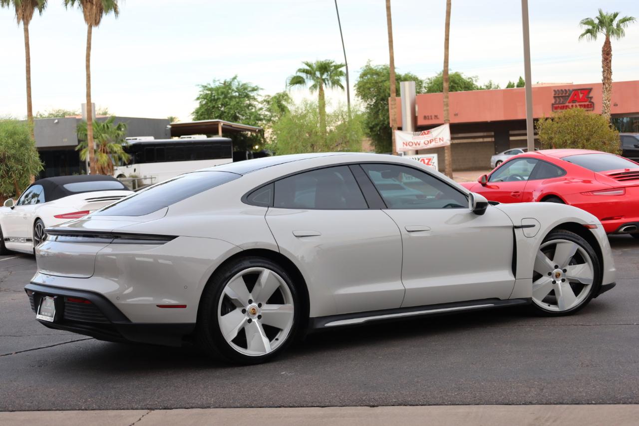Porsche Taycan Base 2023