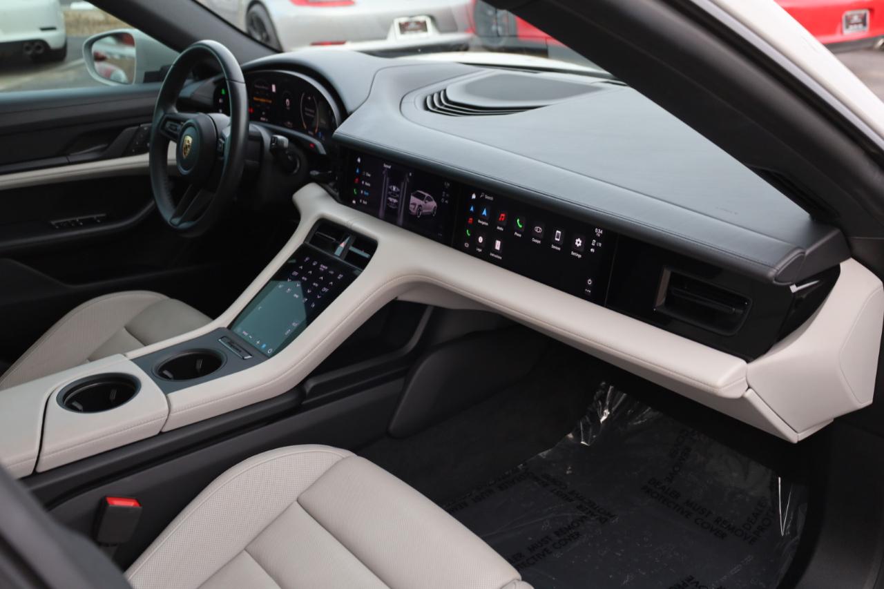 Porsche Taycan Base 2023