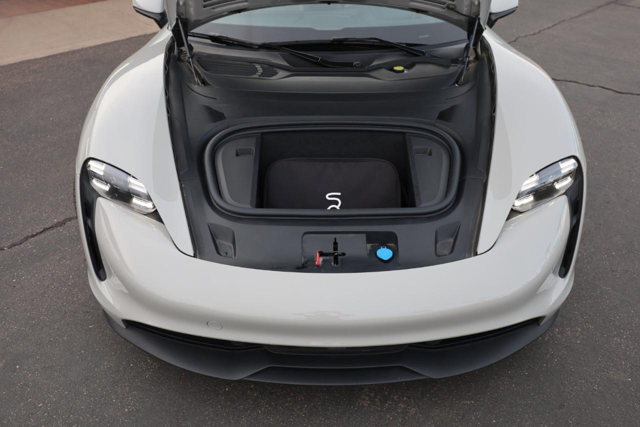 Porsche Taycan Base 2023