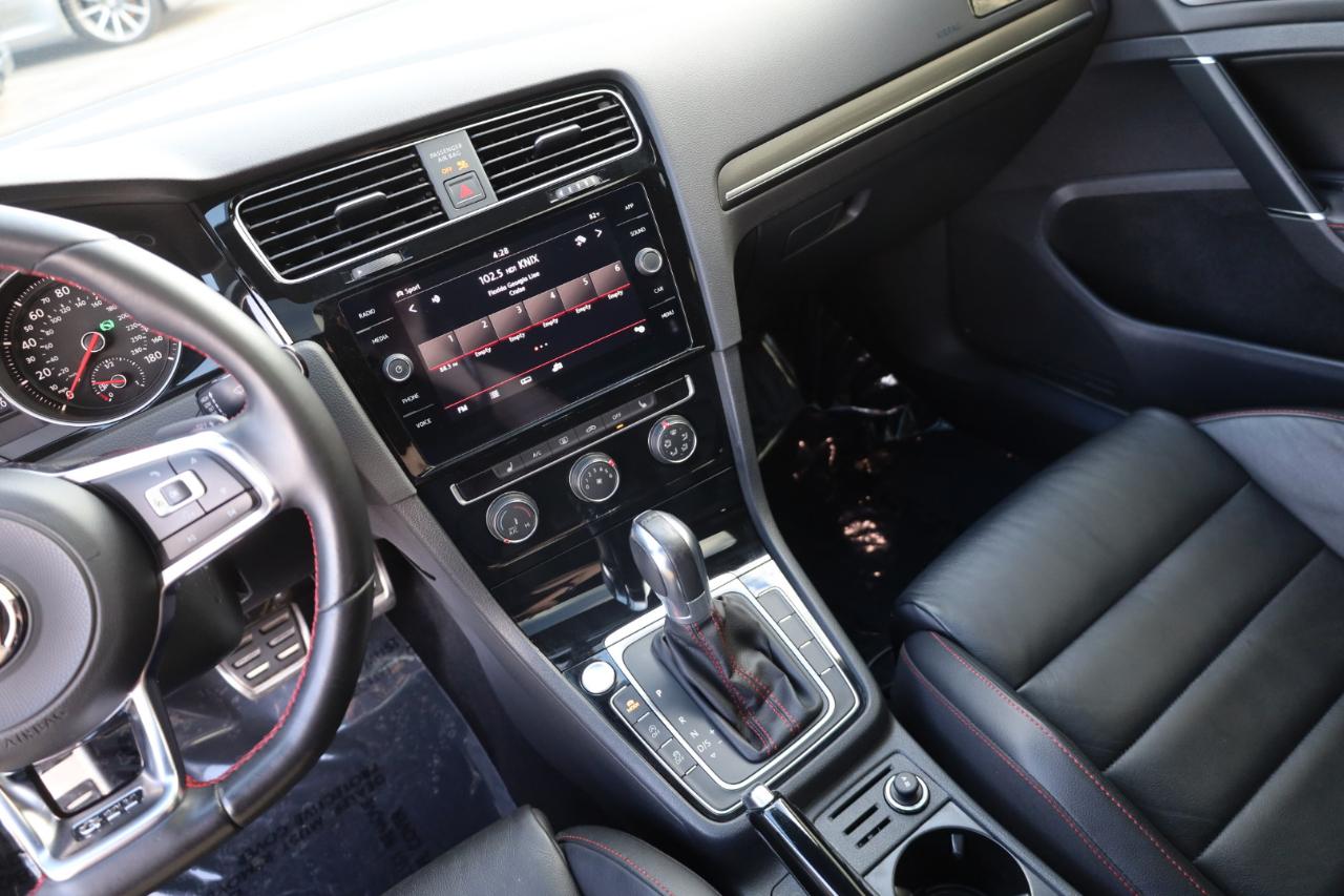 Volkswagen Golf GTI SE 2018