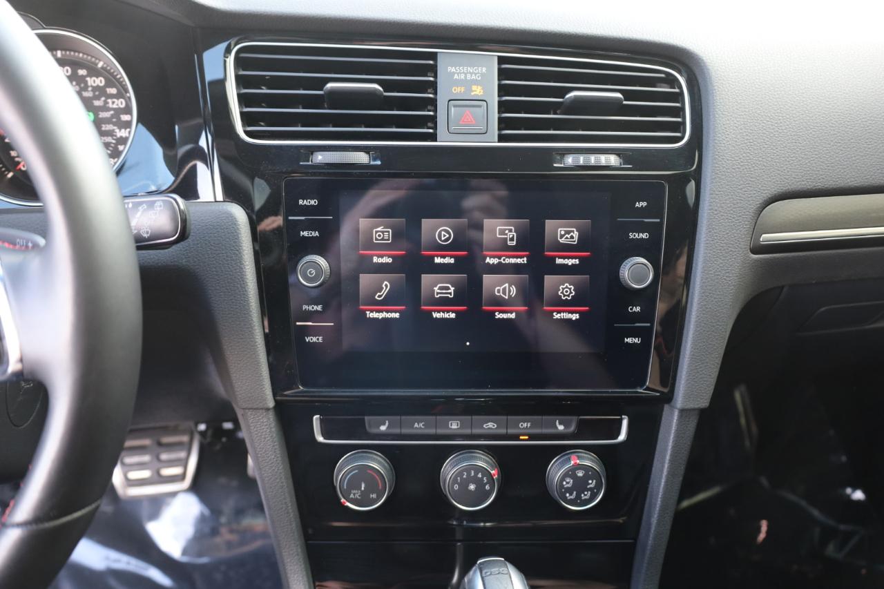 Volkswagen Golf GTI SE 2018