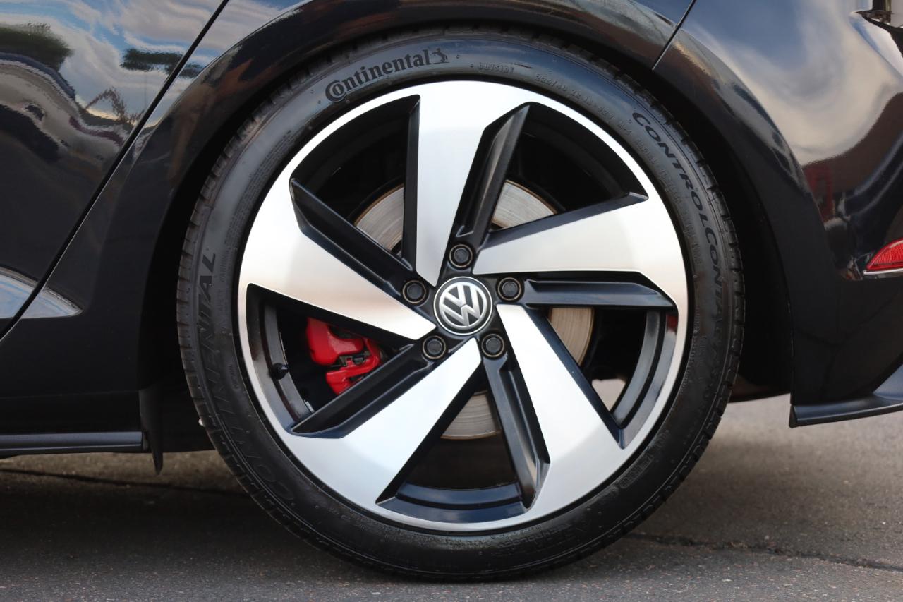 Volkswagen Golf GTI SE 2018