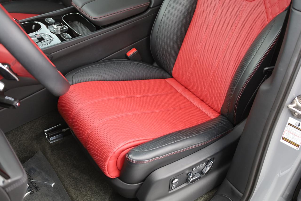 Bentley Bentayga Azure AWD 2023