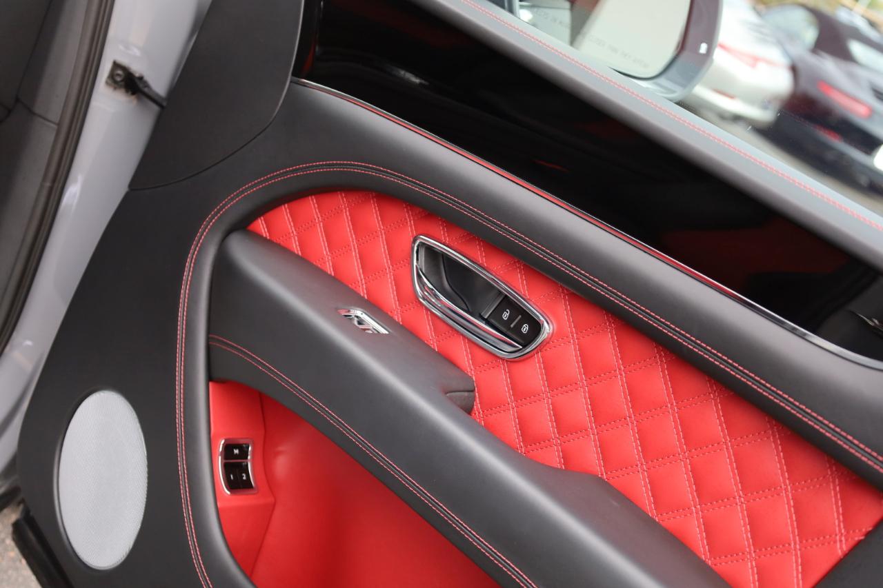 Bentley Bentayga Azure AWD 2023