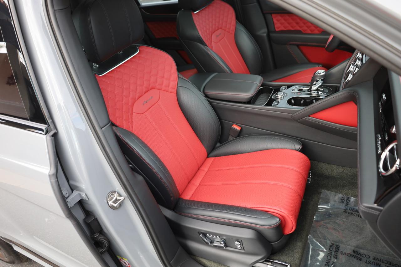 Bentley Bentayga Azure AWD 2023