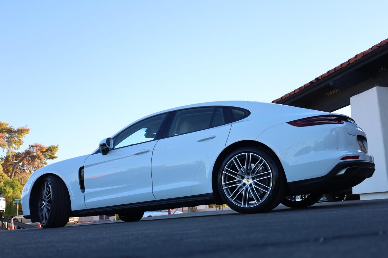 Porsche Panamera 4 AWD 2020