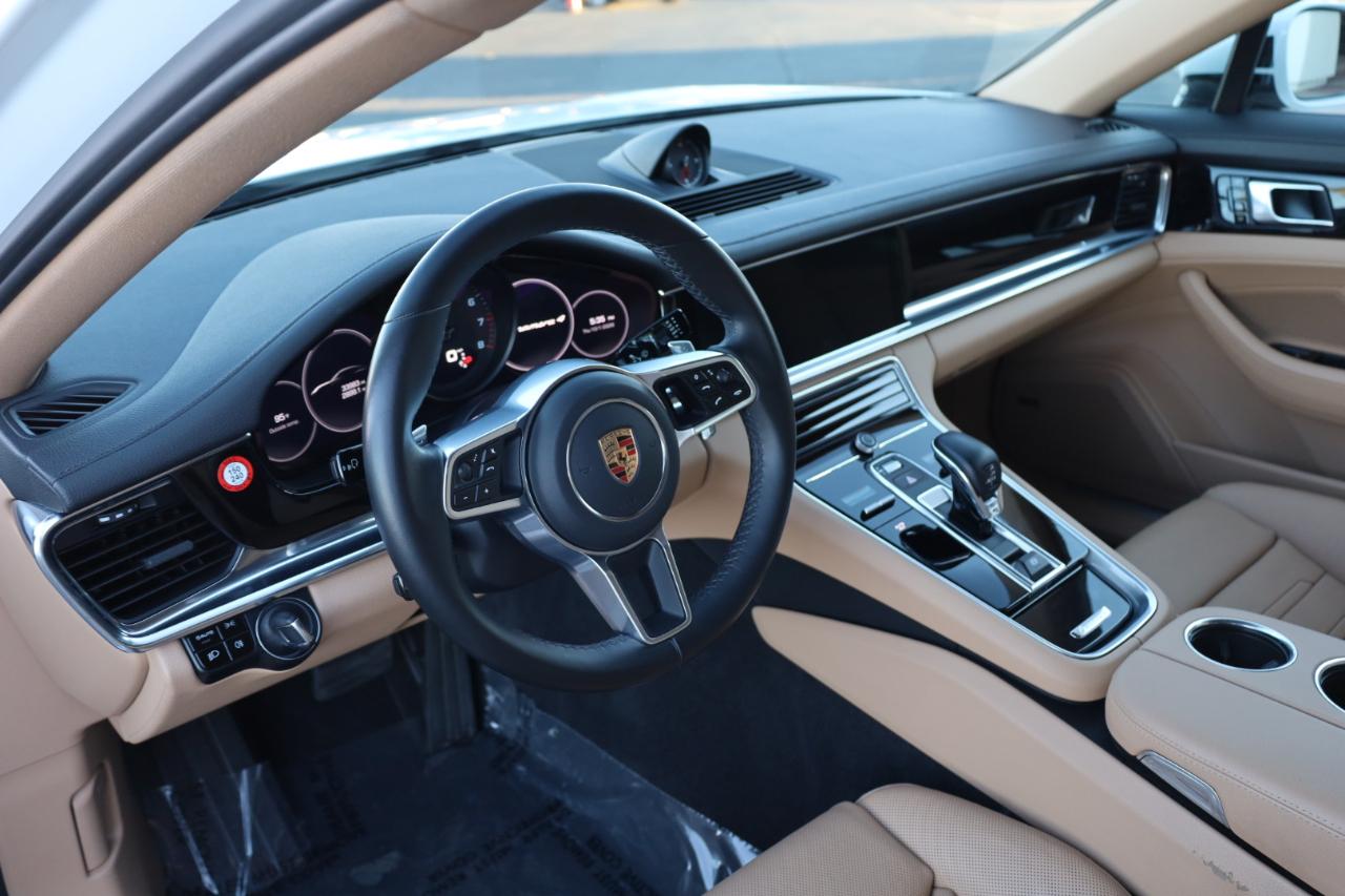 Porsche Panamera 4 AWD 2020