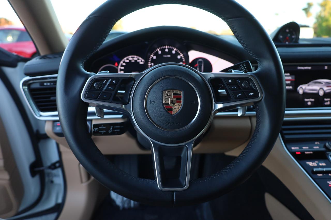 Porsche Panamera 4 AWD 2020