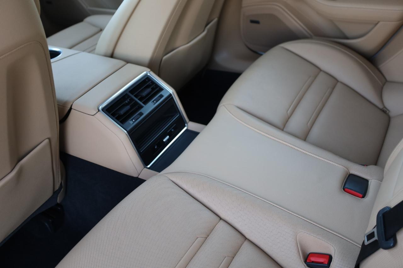 Porsche Panamera 4 AWD 2020