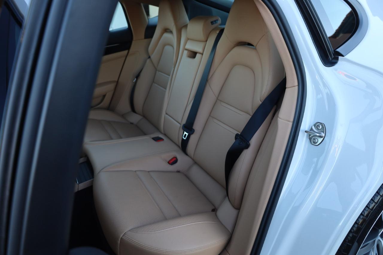 Porsche Panamera 4 AWD 2020