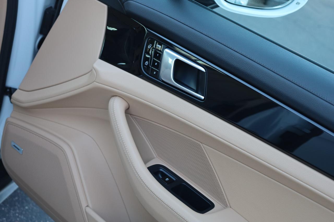 Porsche Panamera 4 AWD 2020