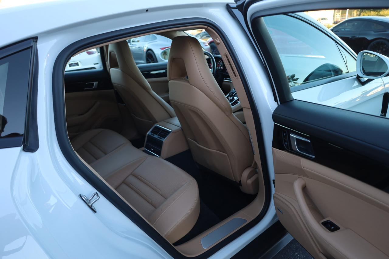 Porsche Panamera 4 AWD 2020