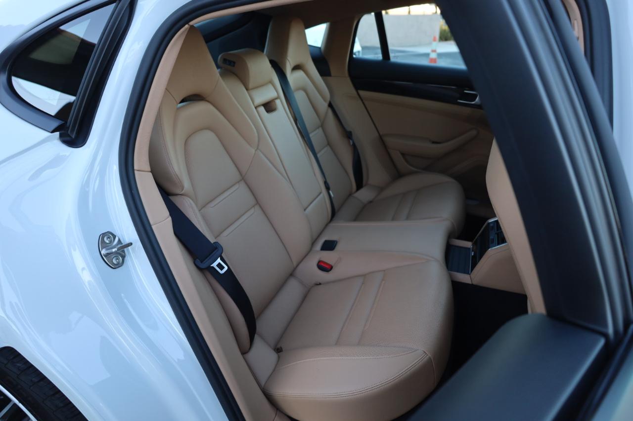 Porsche Panamera 4 AWD 2020