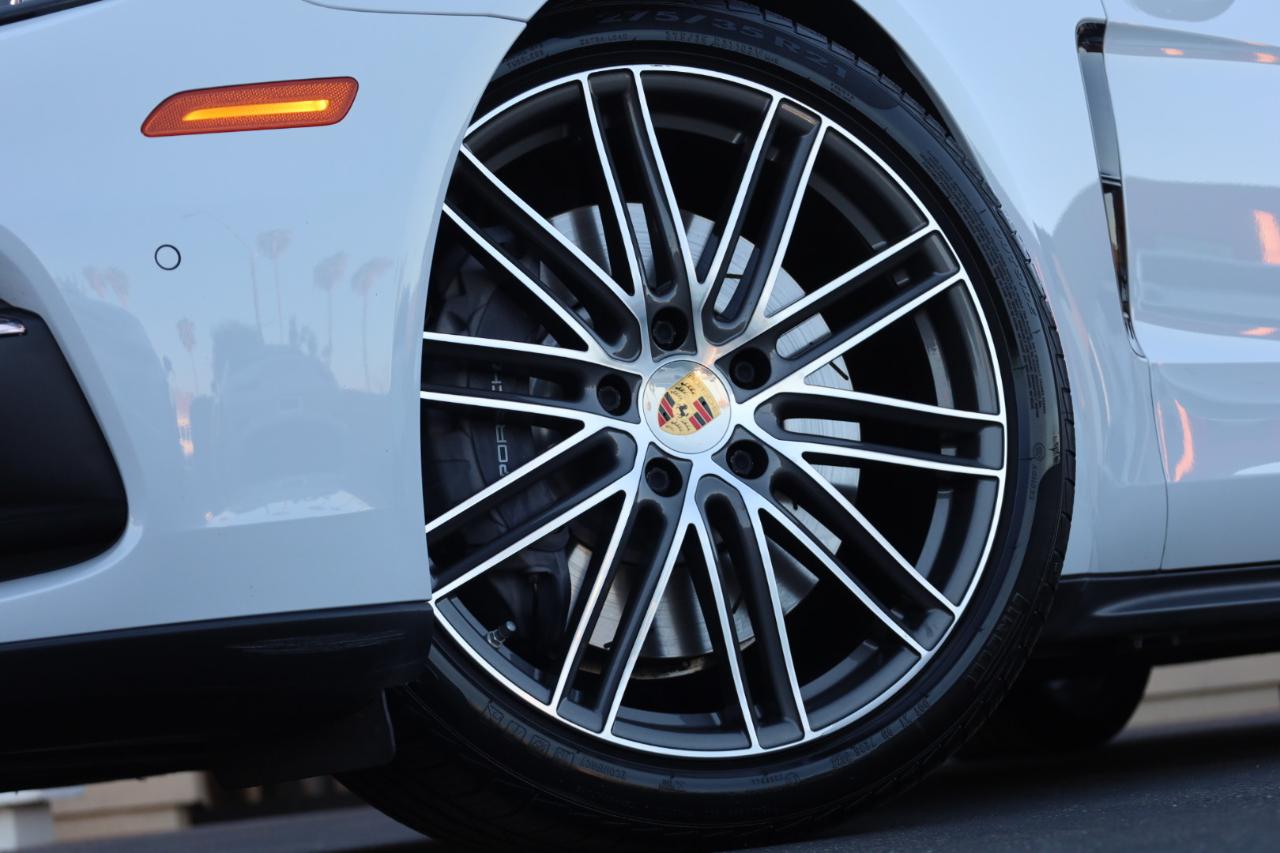 Porsche Panamera 4 AWD 2020