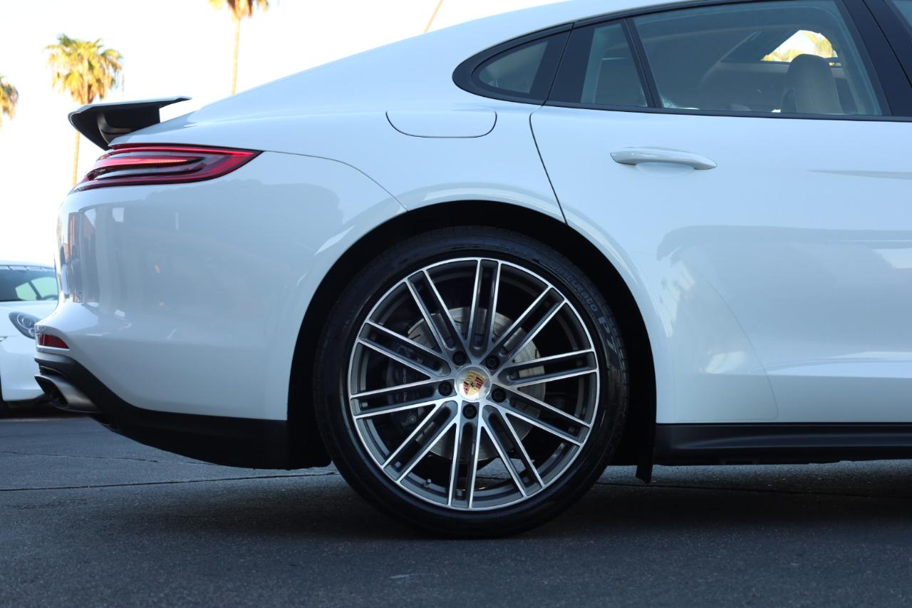 Porsche Panamera 4 AWD 2020