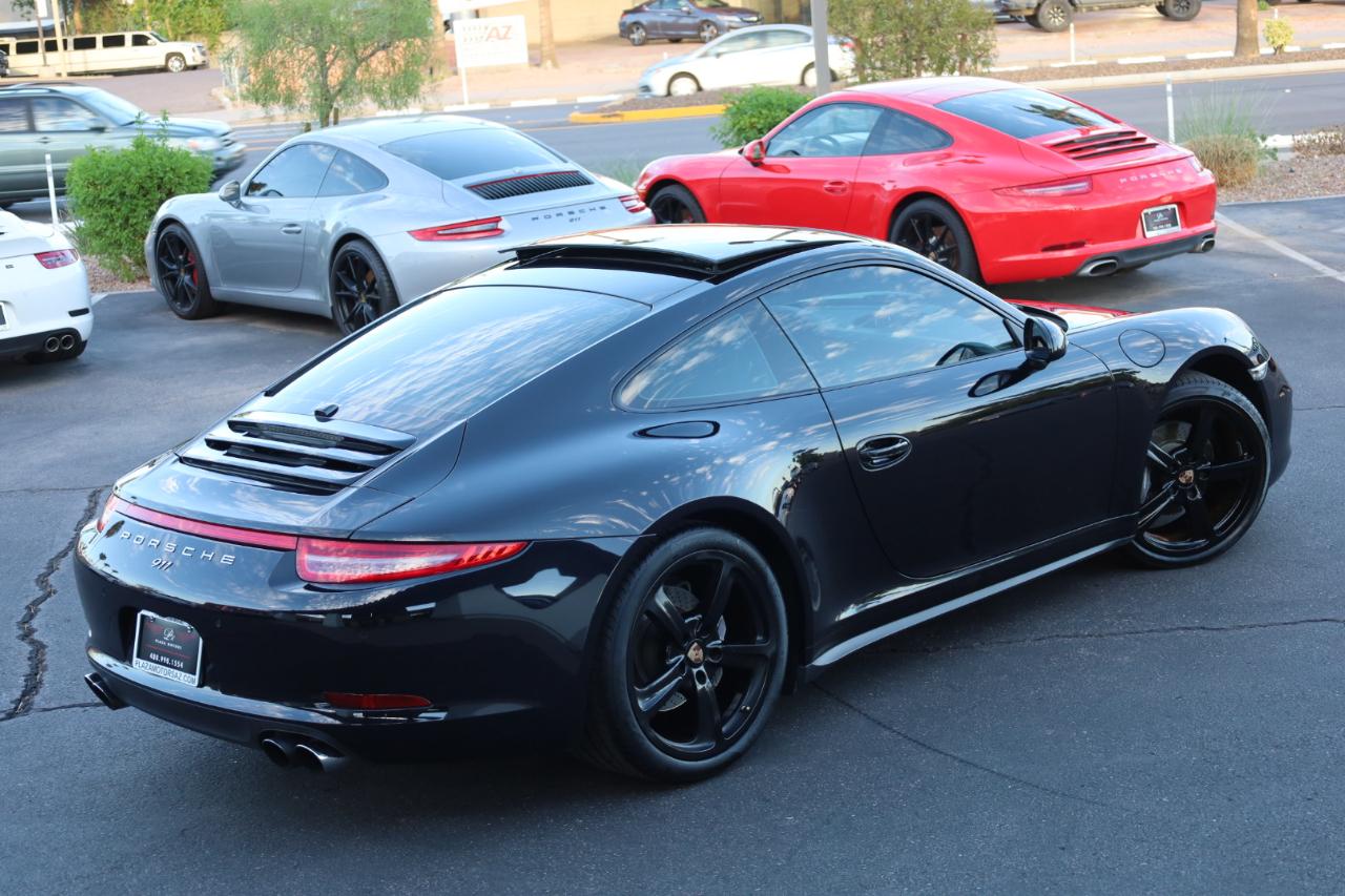 Porsche 911 Carrera 4 Coupe 2015