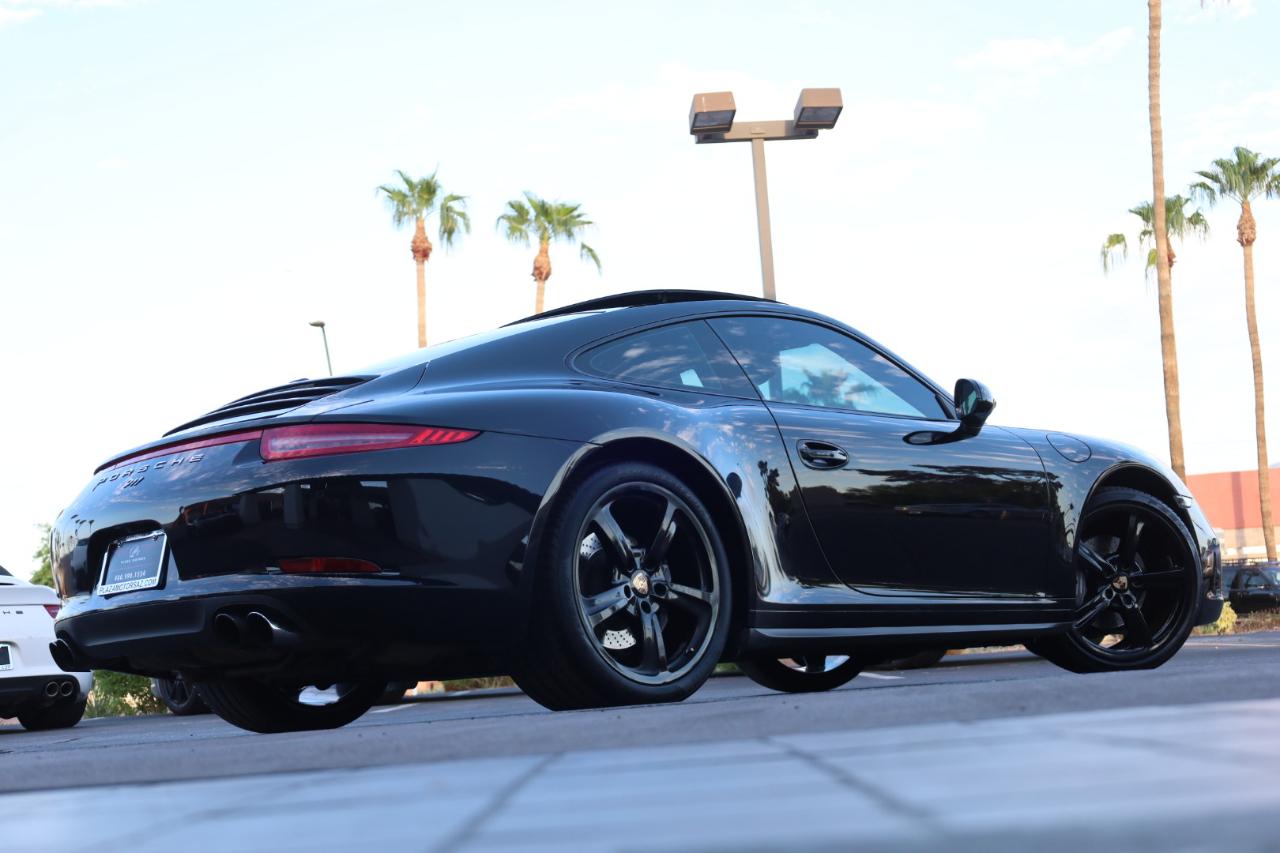 Porsche 911 Carrera 4 Coupe 2015