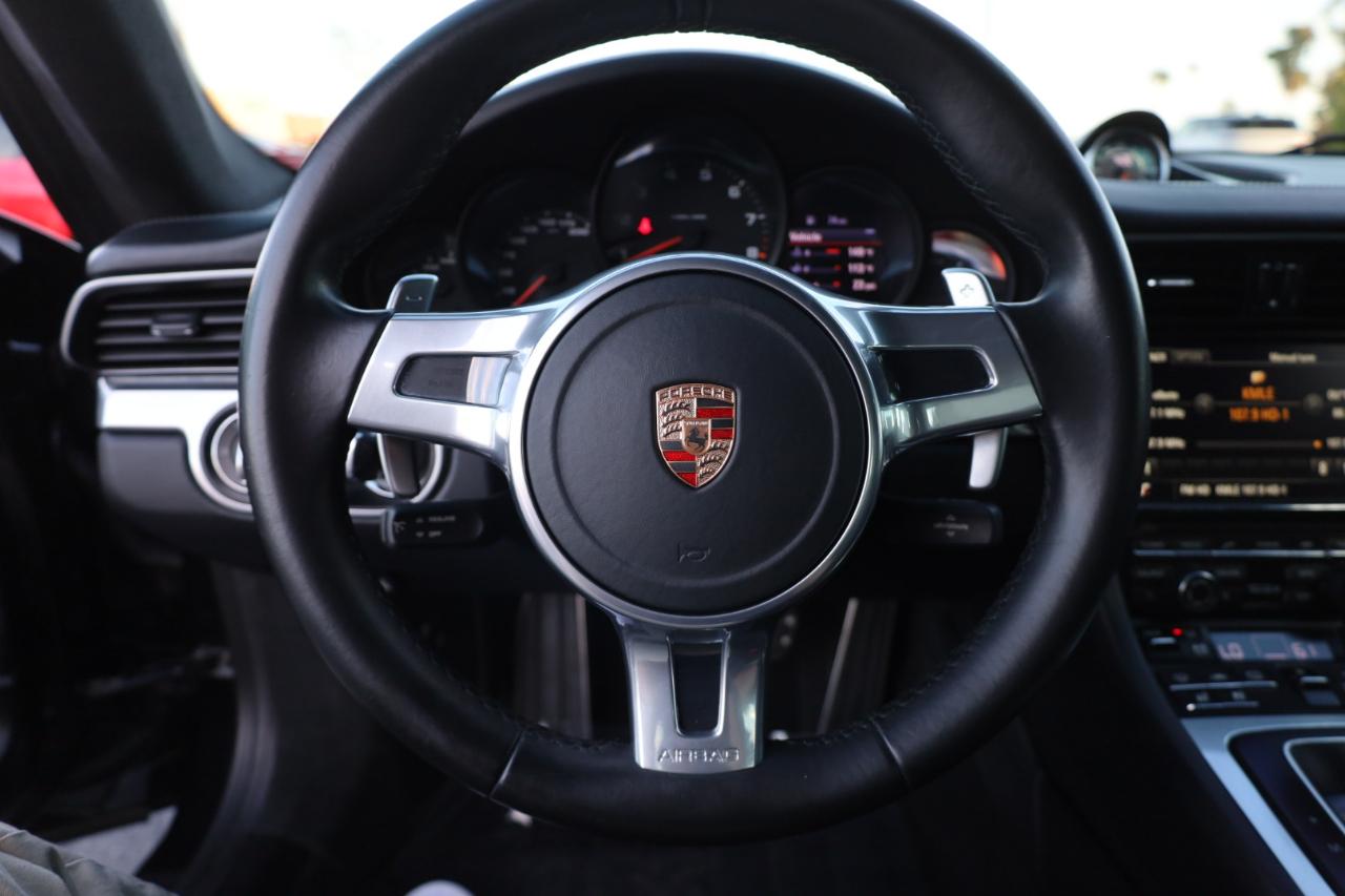 Porsche 911 Carrera 4 Coupe 2015
