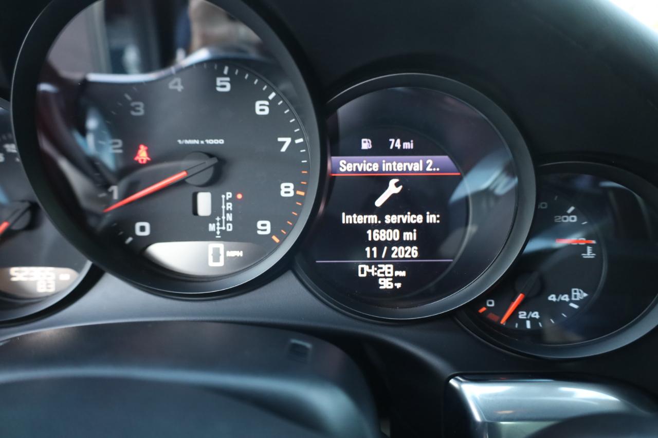 Porsche 911 Carrera 4 Coupe 2015