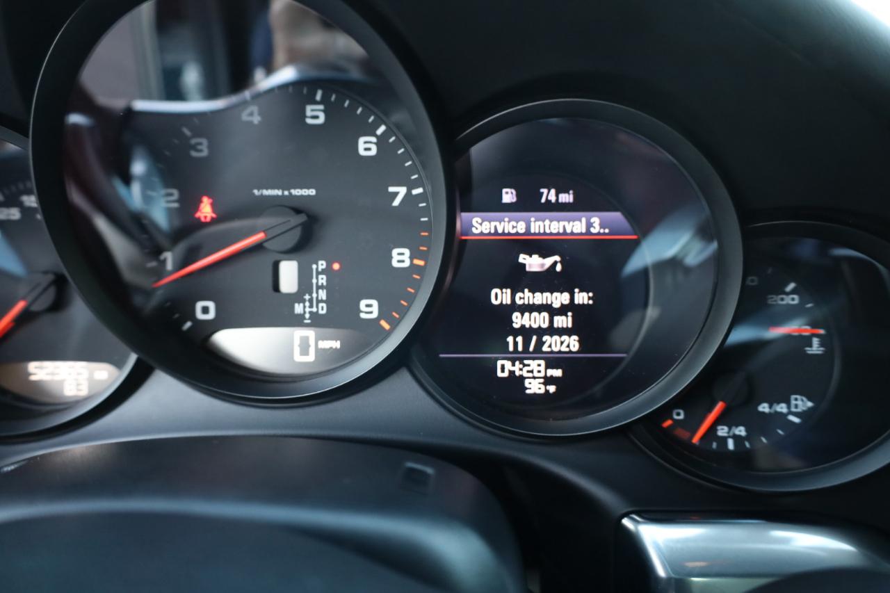 Porsche 911 Carrera 4 Coupe 2015