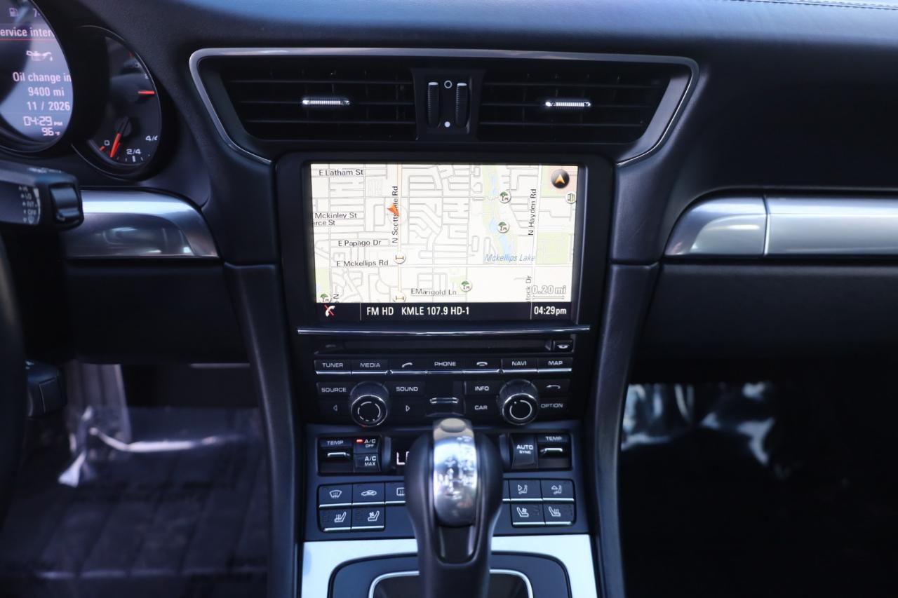 Porsche 911 Carrera 4 Coupe 2015