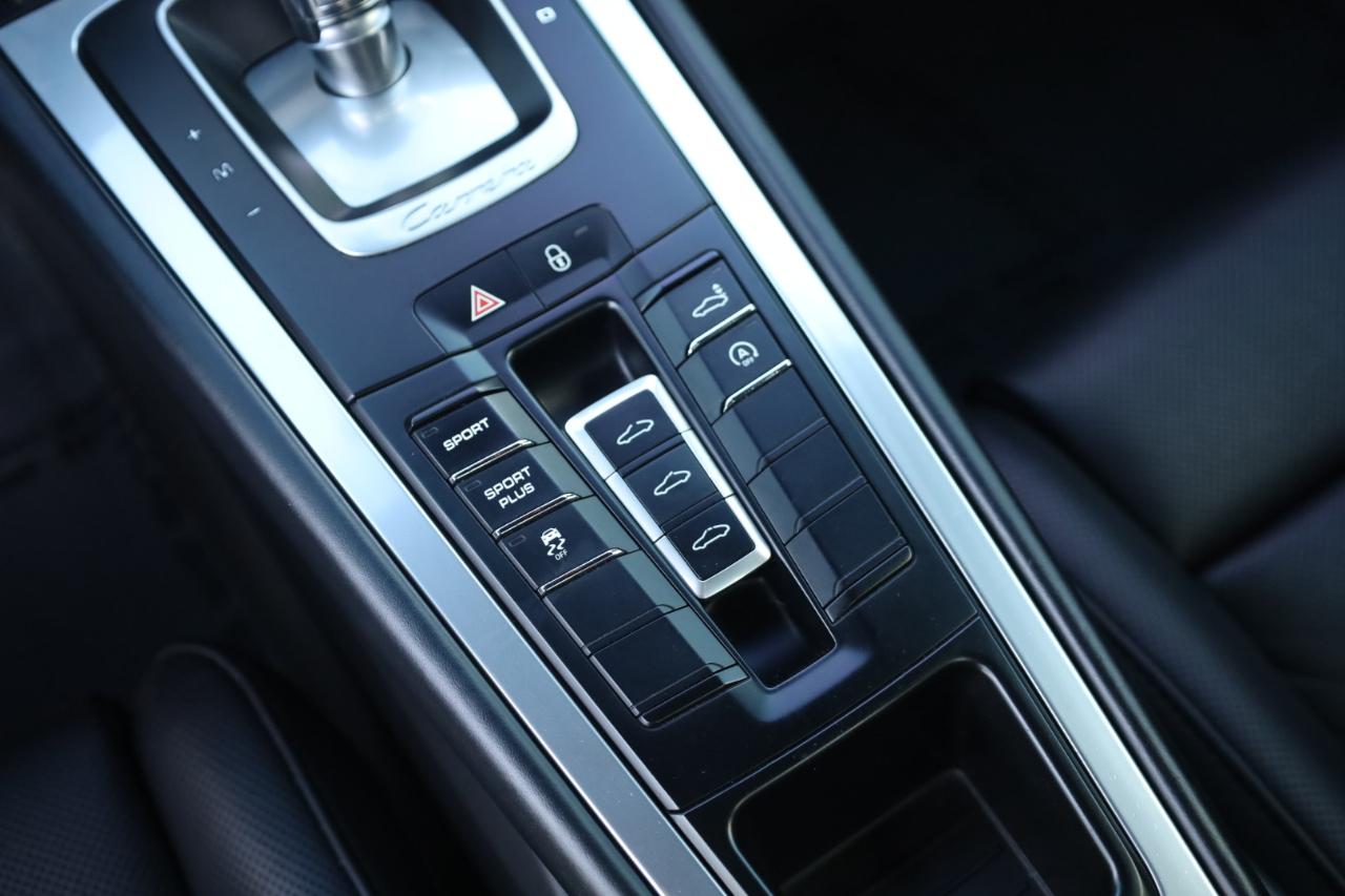 Porsche 911 Carrera 4 Coupe 2015