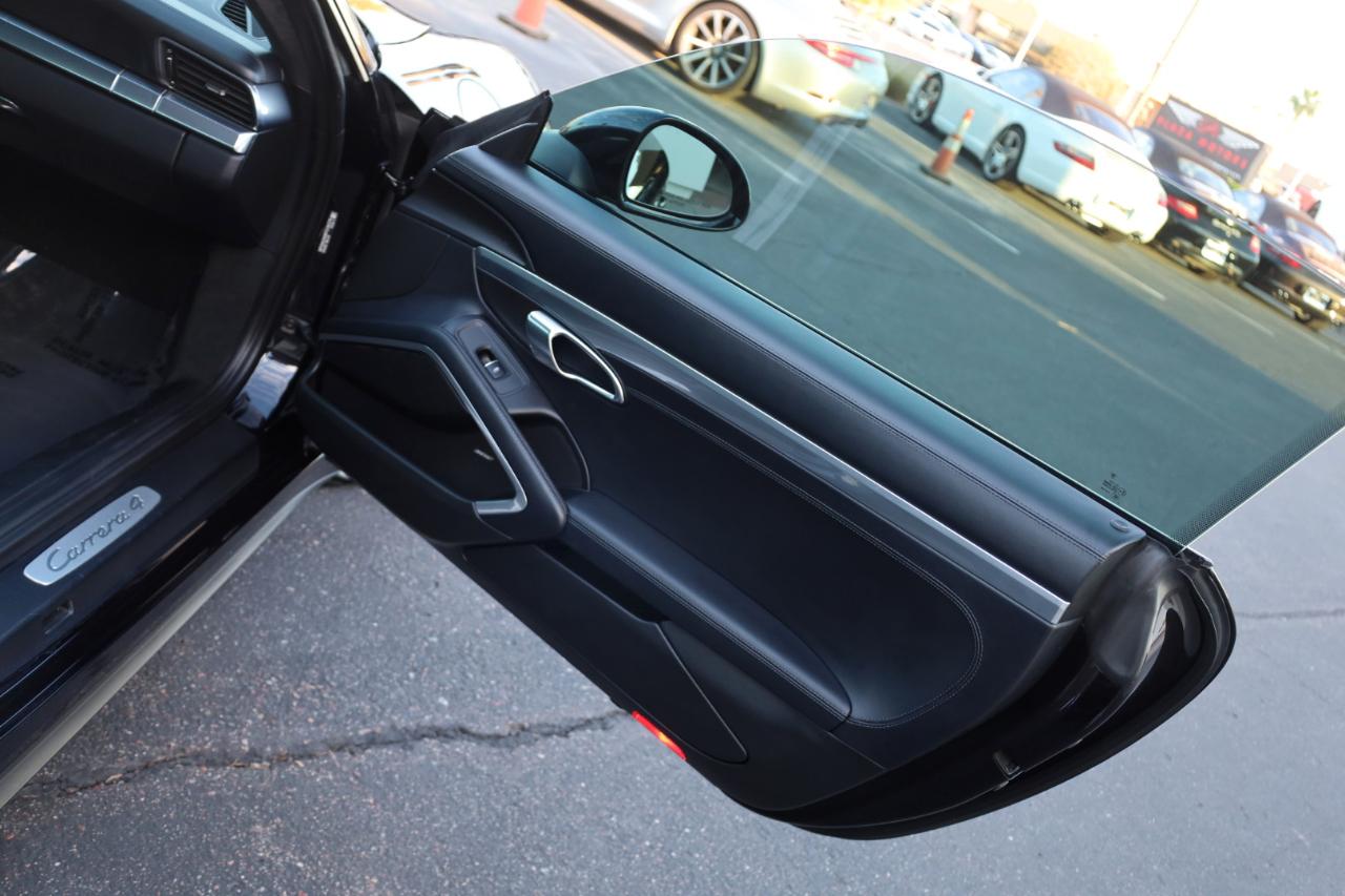 Porsche 911 Carrera 4 Coupe 2015