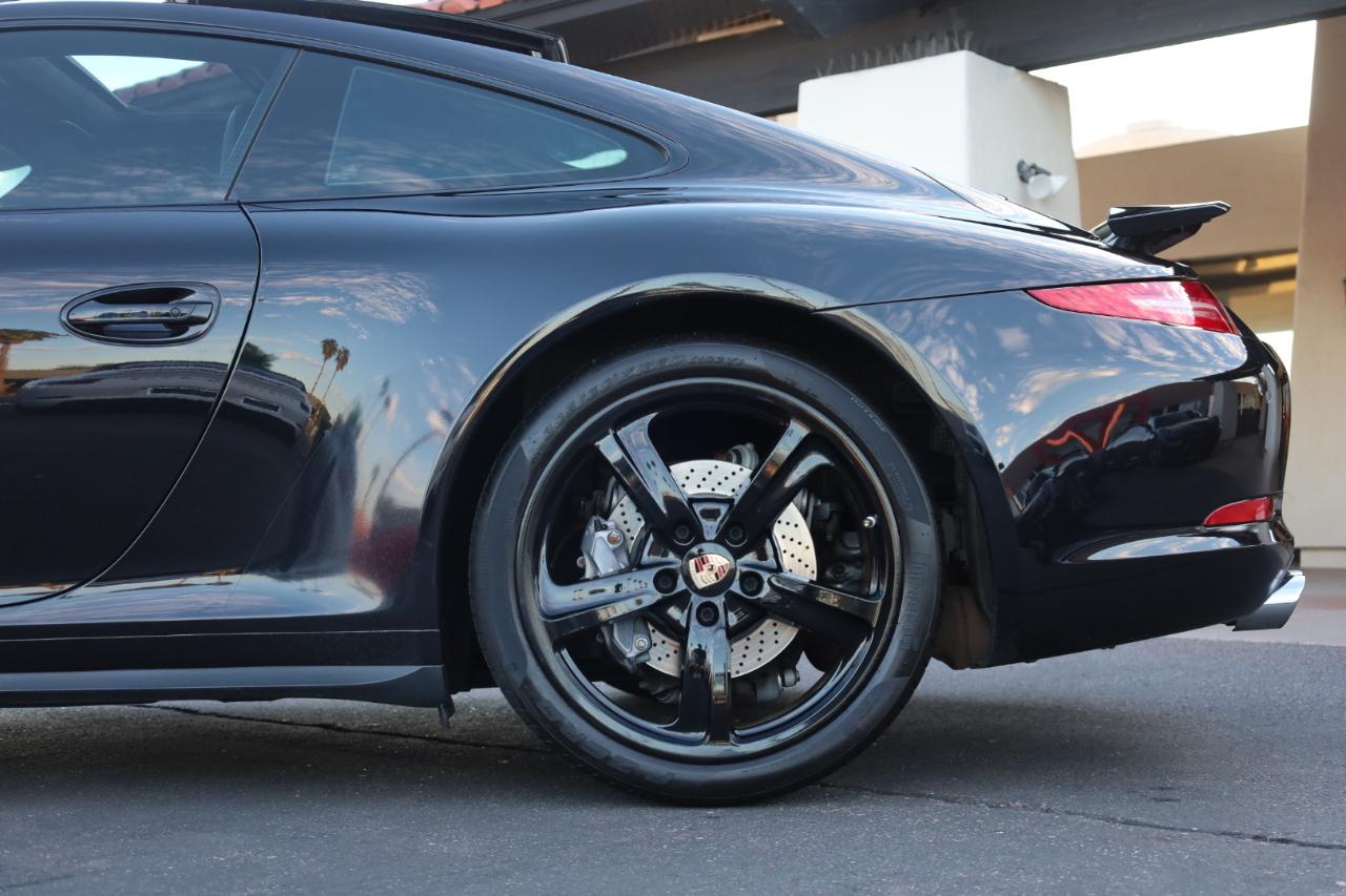 Porsche 911 Carrera 4 Coupe 2015