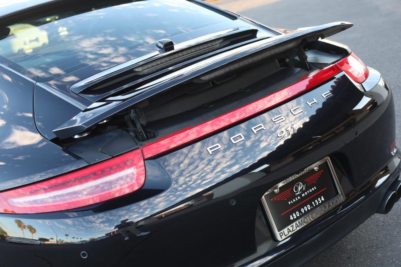 Porsche 911 Carrera 4 Coupe 2015