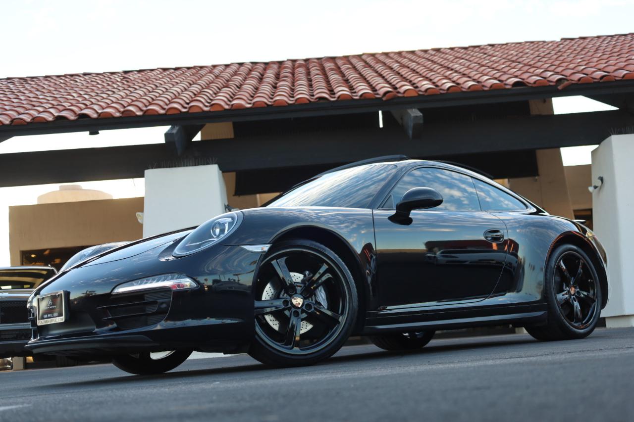 Porsche 911 Carrera 4 Coupe 2015