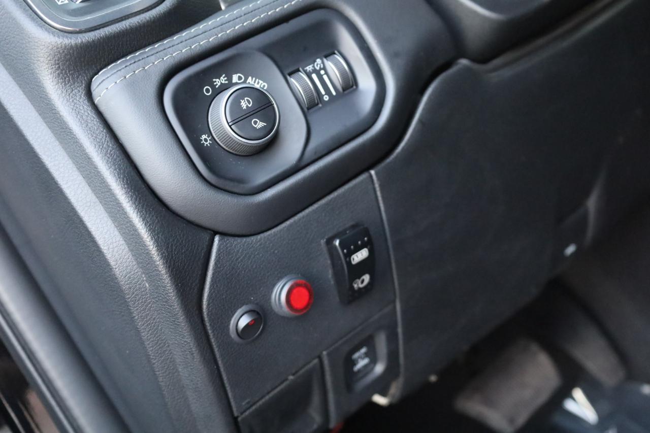 RAM 2500 Limited Crew Cab SWB 4WD 2020