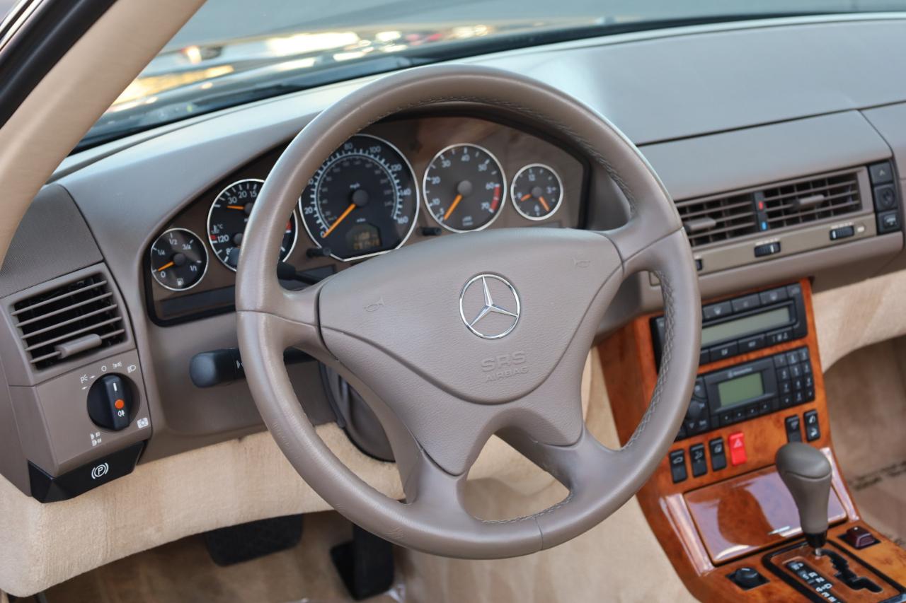 Mercedes-Benz SL-Class SL500 2002
