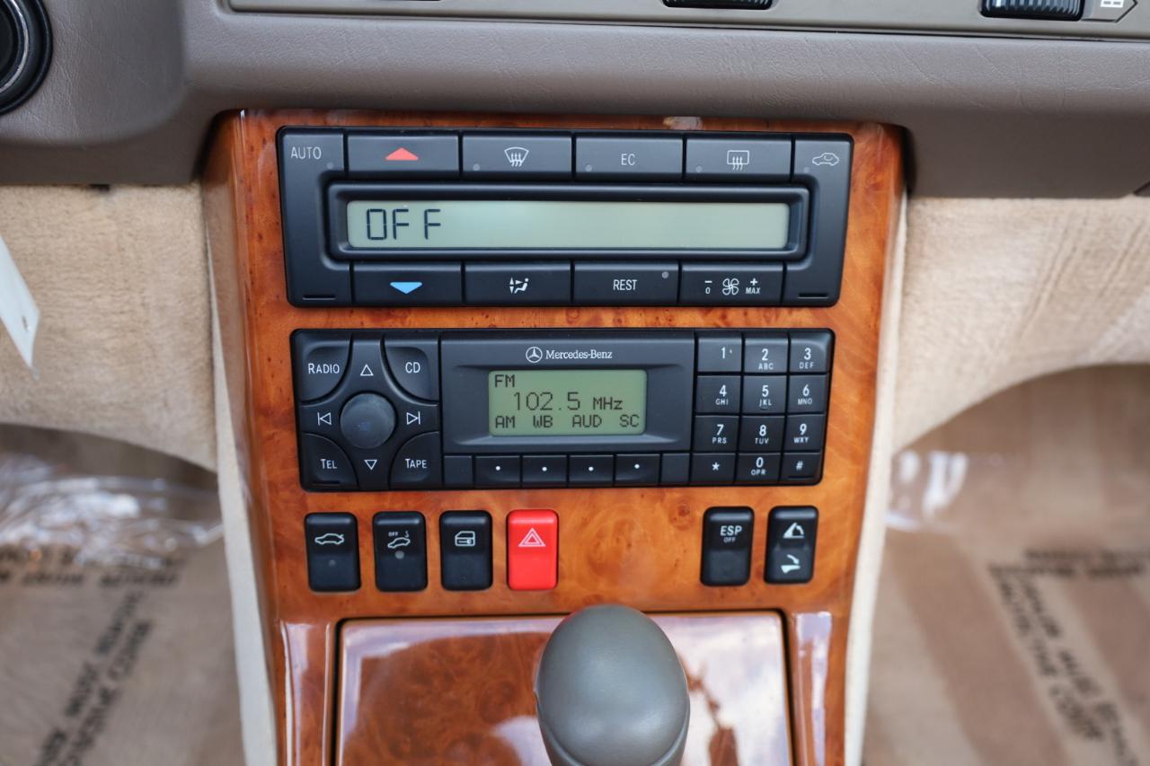 Mercedes-Benz SL-Class SL500 2002