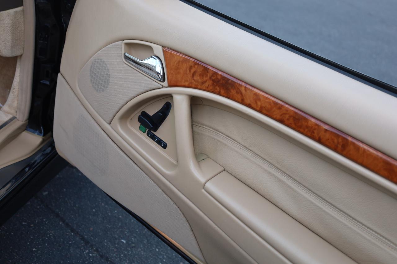 Mercedes-Benz SL-Class SL500 2002