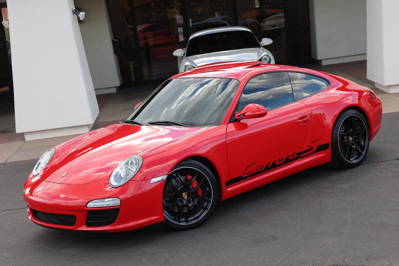 Porsche 911 Carrera S Coupe 2011