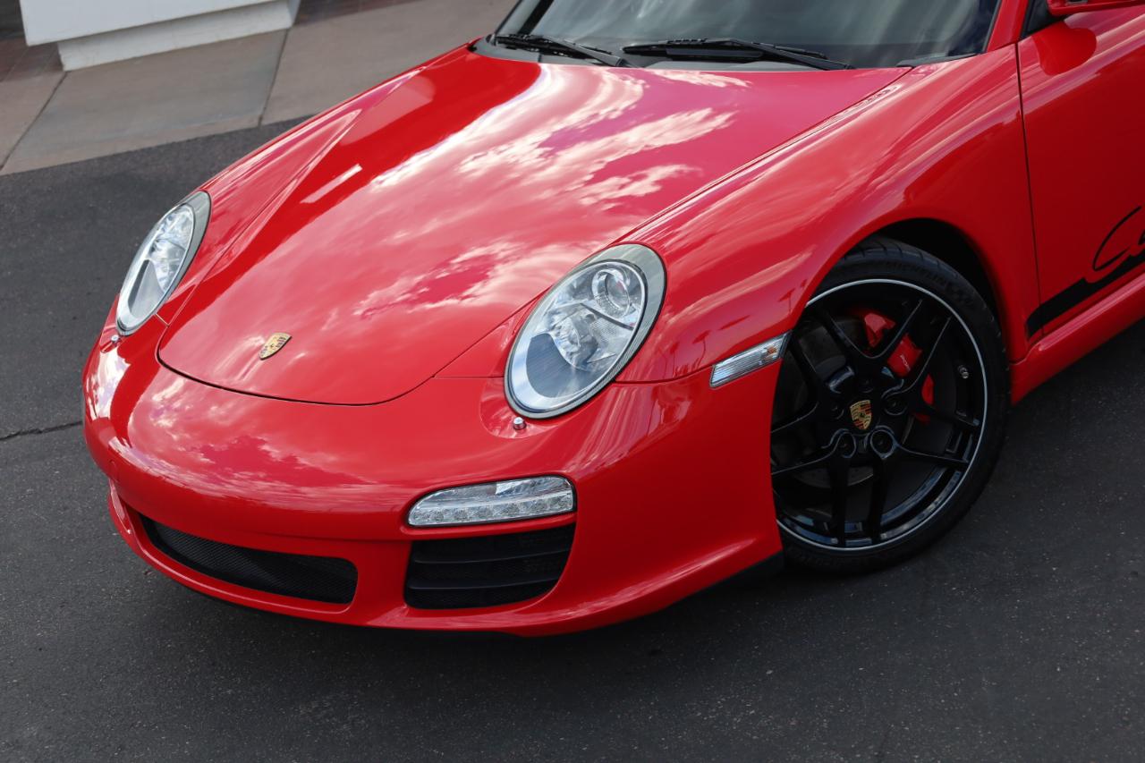 Porsche 911 Carrera S Coupe 2011
