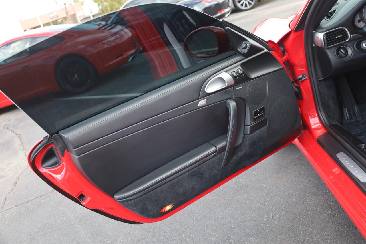 Porsche 911 Carrera S Coupe 2011